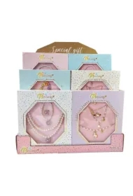 Zestaw biżuterii w opakowaniu prezentowym biały