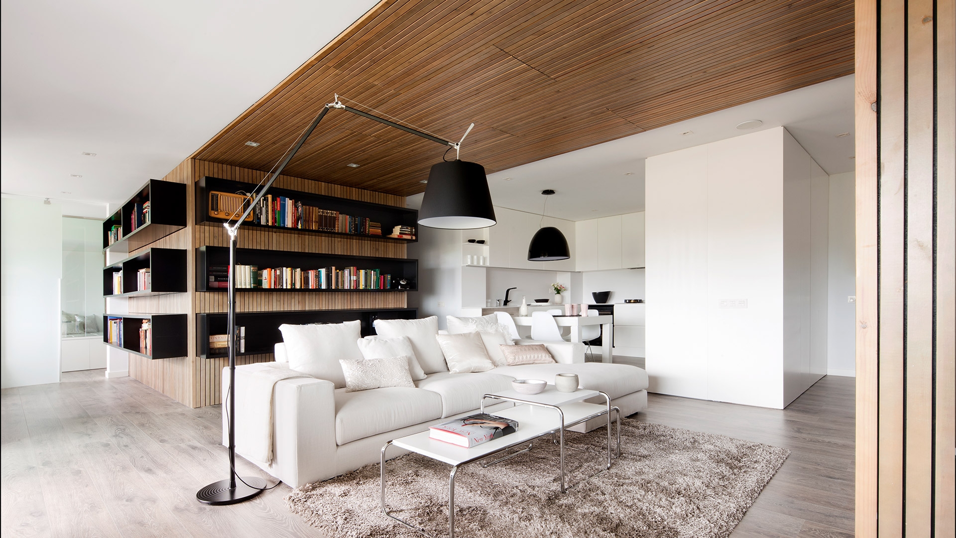 TOLOMEO MEGA Artemide lampa podłogowa - Czarny - 42cm - Beżowy pergamin