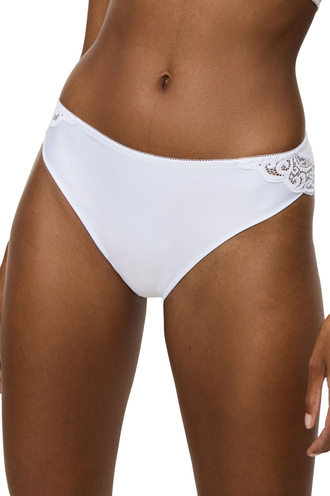 Figi Amourette Tai 0688 03 białe