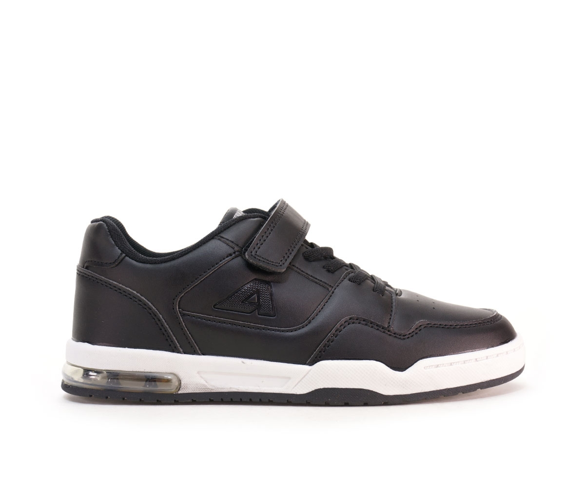 Obuwie sportowe Amerclub sp. z o. o. sp.k, czarny