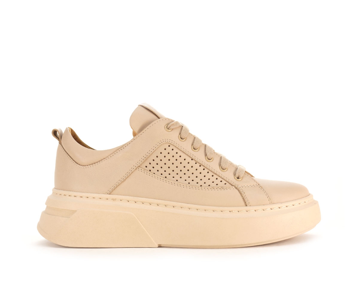 Półbuty damskie Nessi spolka cywilna arkadiusz alot, robert sikora, beżowy