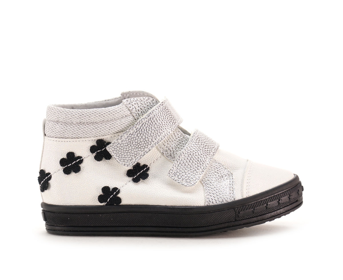 Trzewiki dziecięce dziecięce Kornecki, biały + czarny
