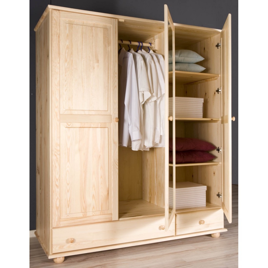 Sosnowa szafa ubraniowa na kulach z lustrem Classic 150