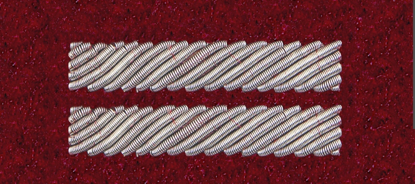 Stopień Wojska Polskiego haftowany bajorkiem do beretu bordowego (tłoczonego) - kapral