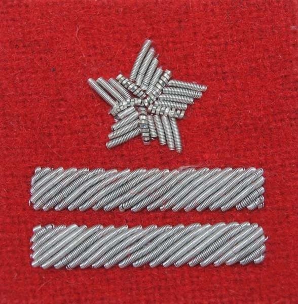 Stopień Wojska Polskiego haftowany bajorkiem do beretu szkarłatnego - major