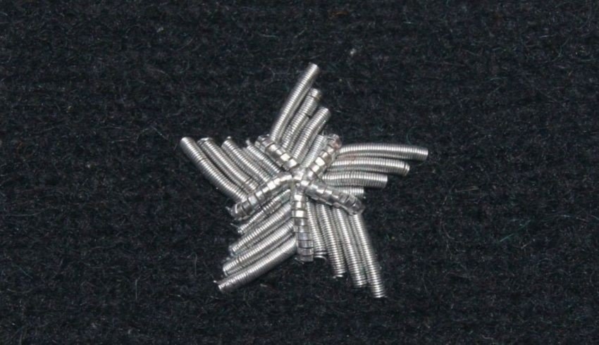 Stopień Wojska Polskiego haftowany bajorkiem do beretu czarnego - chorąży