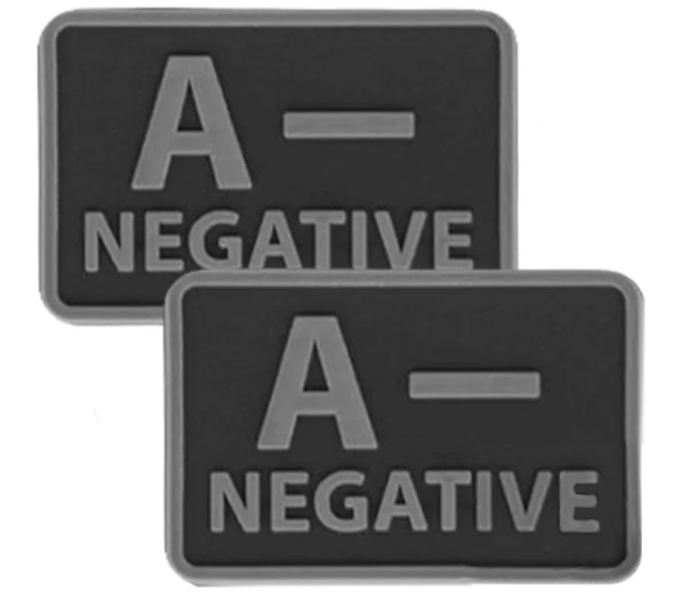 Emblemat PVC Helikon grupa krwi A/Rh- Czarny - 2 szt.