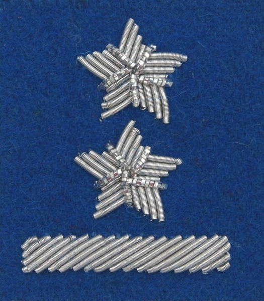 Stopień Wojska Polskiego haftowany bajorkiem do beretu niebieskiego - podporucznik