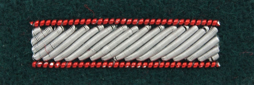 Stopień Wojska Polskiego haftowany bajorkiem do beretu zielonego - starszy szeregowy specjalista