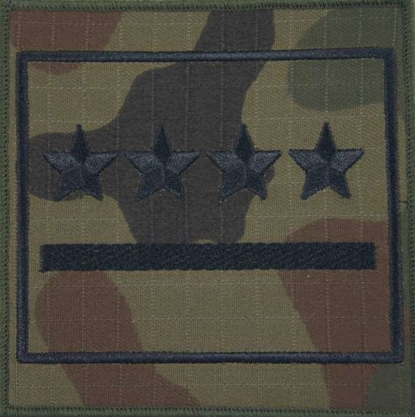 Dystynkcja wojskowa na ramię - kapitan