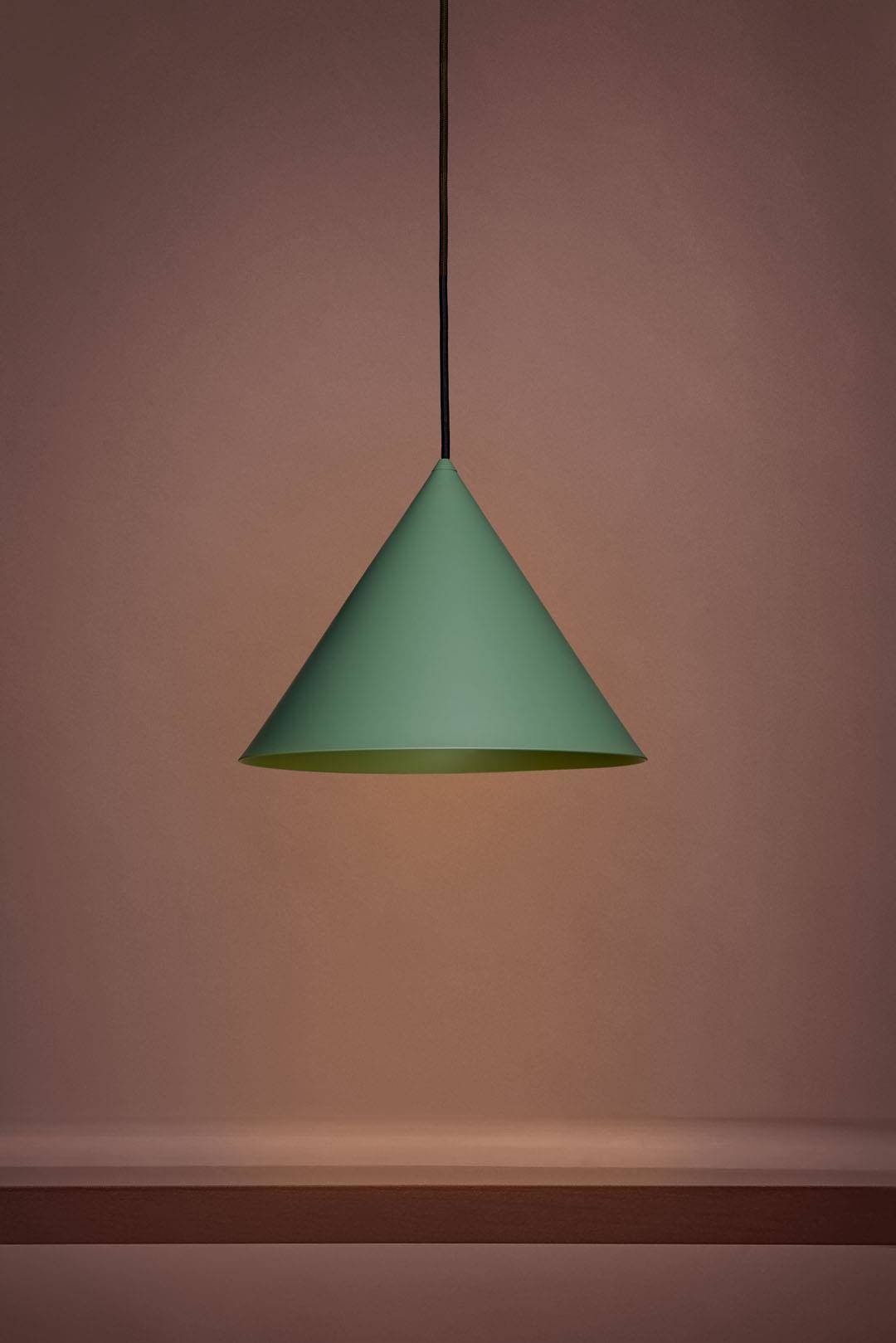 LOFTLIGHT :: Lampa wisząca Konko Light zielona szer. 30 cm