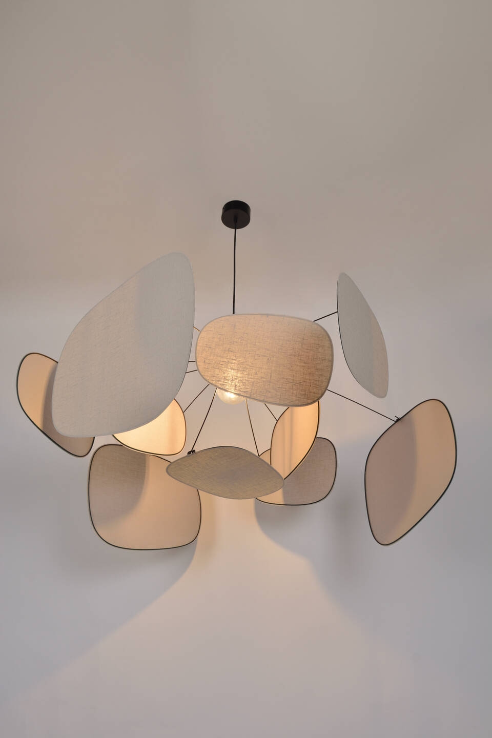 Market Set :: Lampa wisząca Screen 70's śr. 150 cm rozm. XXL lniana