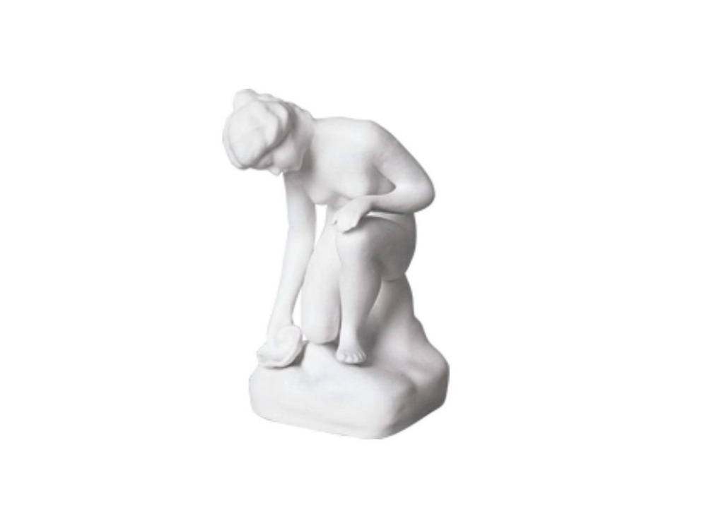 Figurka porcelanowa - U ŹRÓDŁA 0001