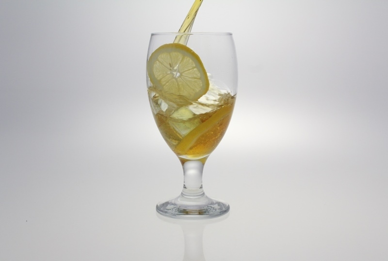 Szklanka na nodze 590 ml / 1 szt. - EMPIRE (emp571)