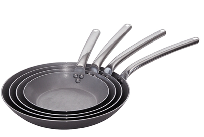 Patelnia węglowa 28 cm - CARBONE PLUS (5130)