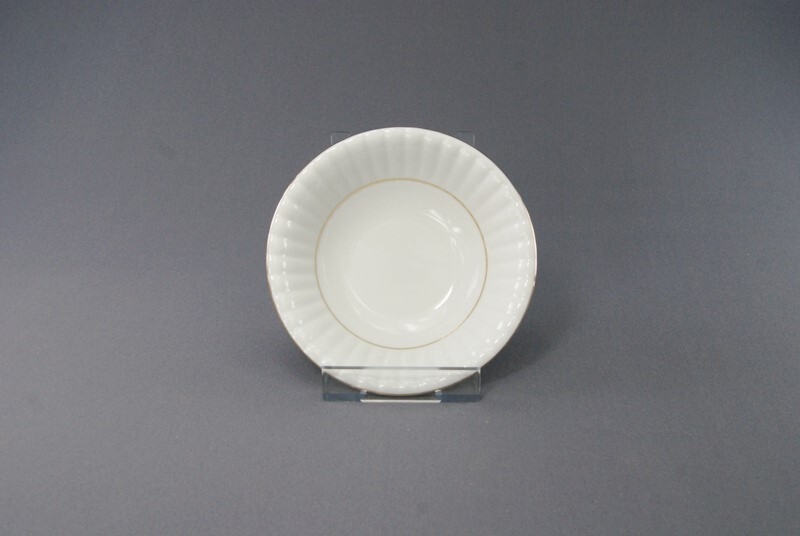 Salaterka okr�g�a 13 cm - B014 IWONA Z�ota linia
