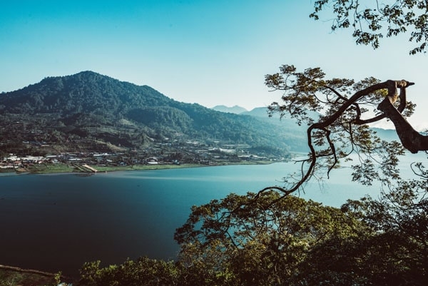 Image of Danau Buyan - plakat Wymiar do wyboru: 29,7x21 cm