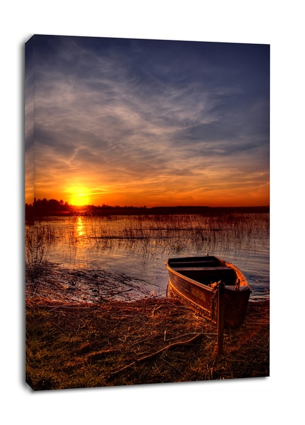 Image of Łódź na plaży o zachodzie - obraz na płótnie Wymiar do wyboru: 60x90 cm