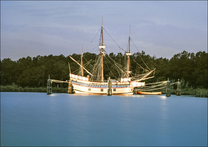 Image of Ship on a lake in North Carolina., Carol Highsmith - plakat Wymiar do wyboru: 80x60 cm