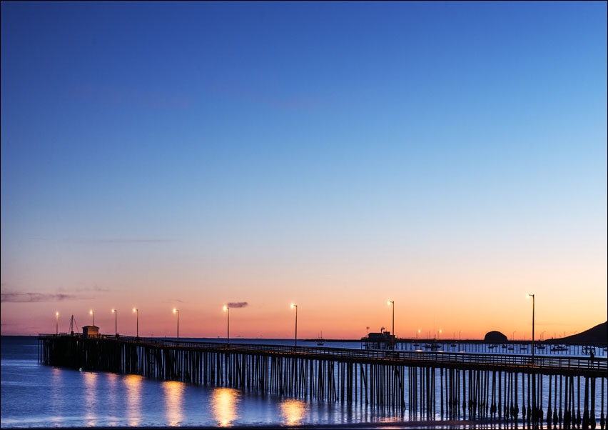 Image of The Avila Beach pier at sunset., Carol Highsmith - plakat Wymiar do wyboru: 100x70 cm