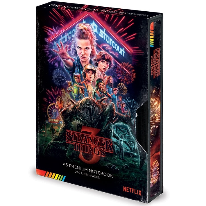 Image of Stranger Things Sezon 3 VHS - notes