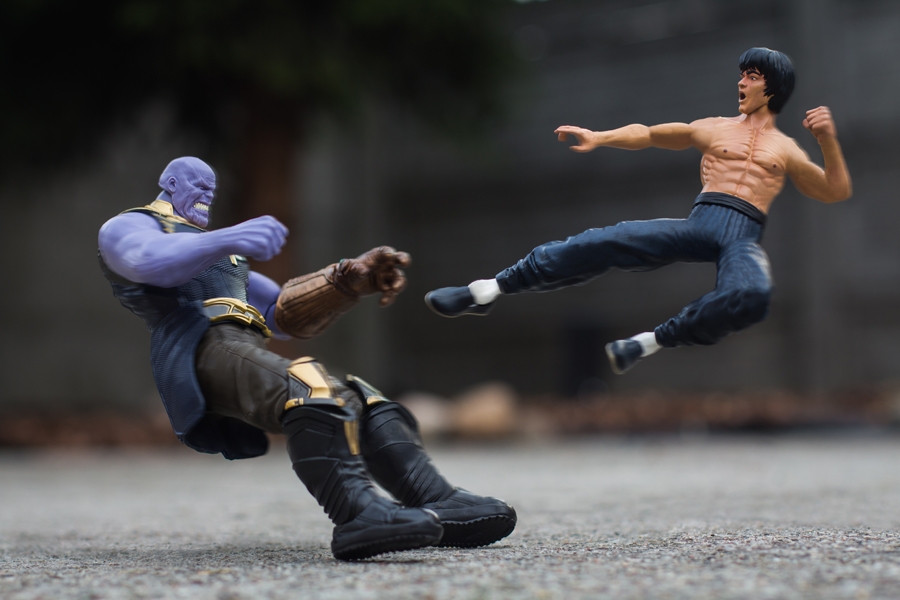 Image of Thanos vs Bruce Lee - plakat Wymiar do wyboru: 40x30 cm