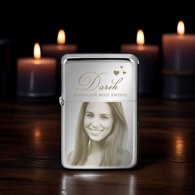 Zapalniczka benzynowa ze zdjęciem TASMAN / Metal Połysk / Rozpalasz moje zmysły / Prezent dla niego na walentynki z Grawerem