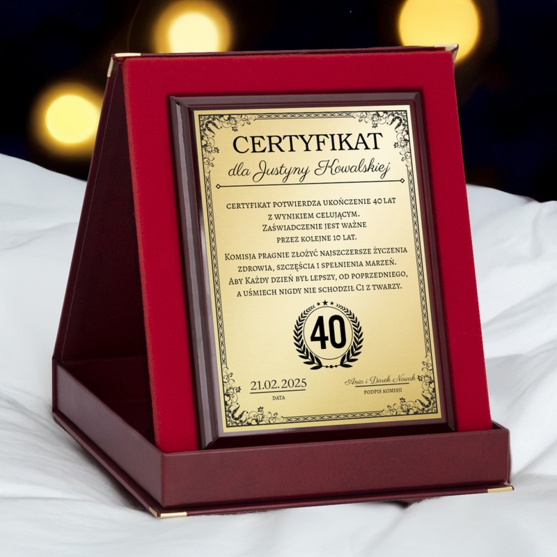 Dyplom na urodziny – złota tabliczka, etui, dowolna dedykacja