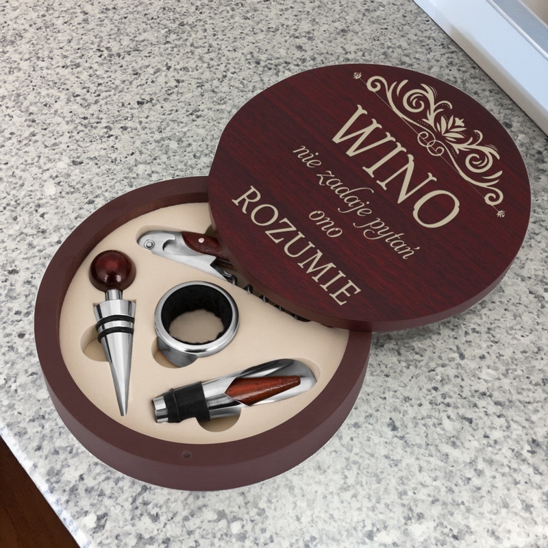 Zestaw Akcesoriów Do Wina na Ślub Urodziny Z Grawerem