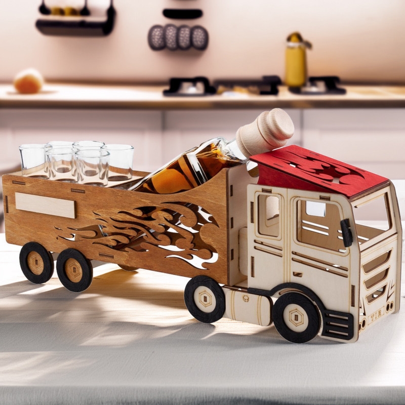 Komplet 7-częściowy Karafka i kieliszki Tir z Grawerem