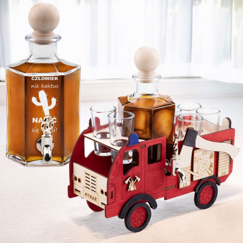 Komplet 7-częściowy Karafka i kieliszki Wóz Strażacki z Grawerem