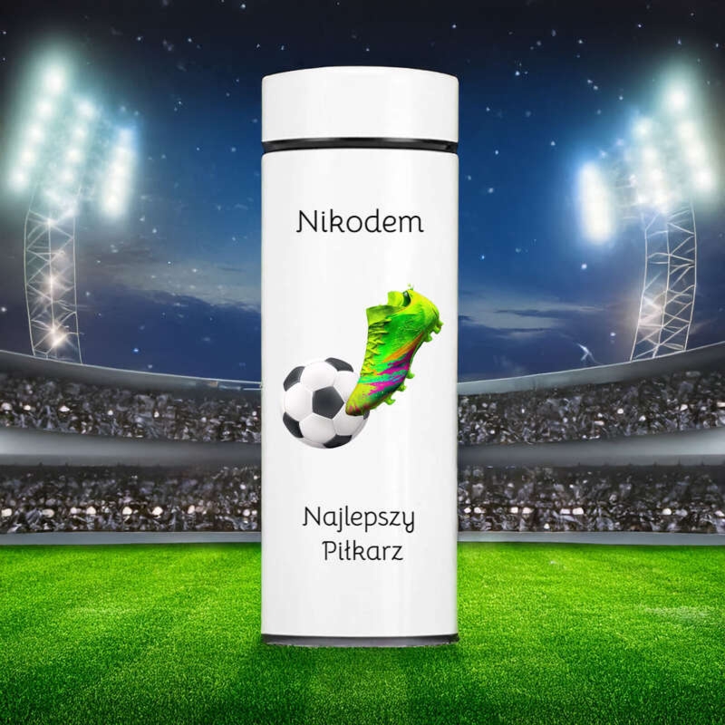 Kubek termiczny z wyświetlaczem LED i personalizowanym nadrukiem UV – idealny prezent dla fana piłki nożnej