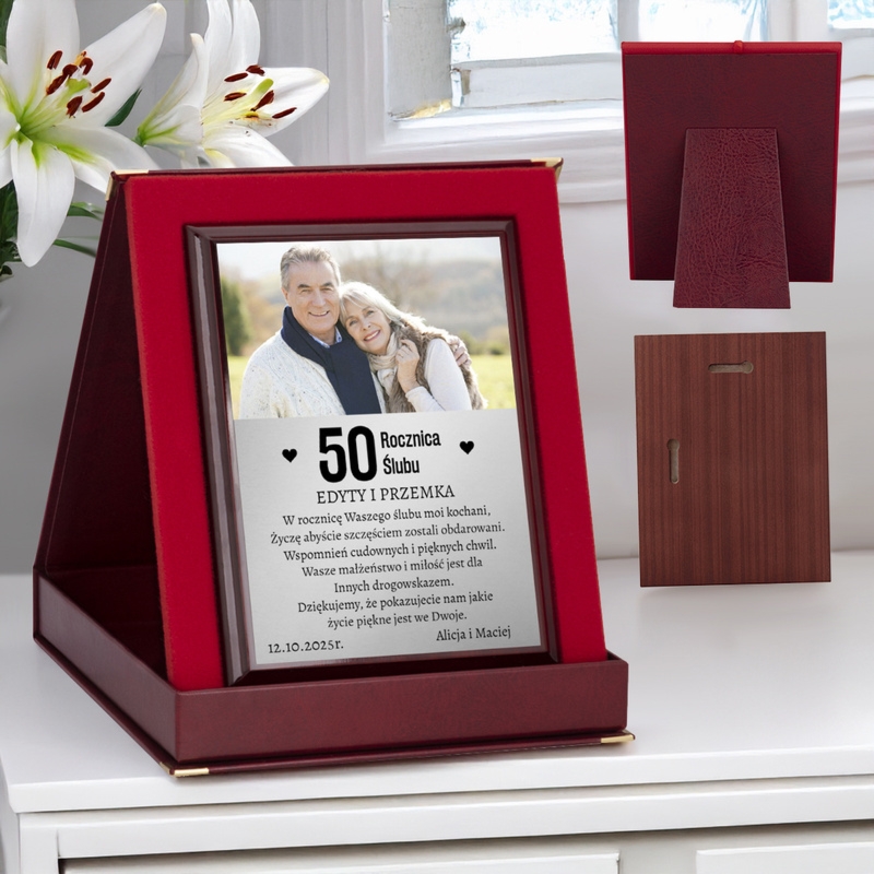 Prezent na rocznicę ślubu – panel z etui i srebrną tabliczką