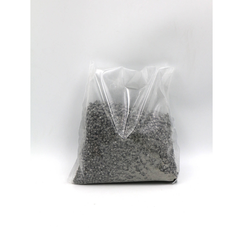 Nawóz uniwersalny do warzyw, owoców i kwiatów – 1 kg Target
